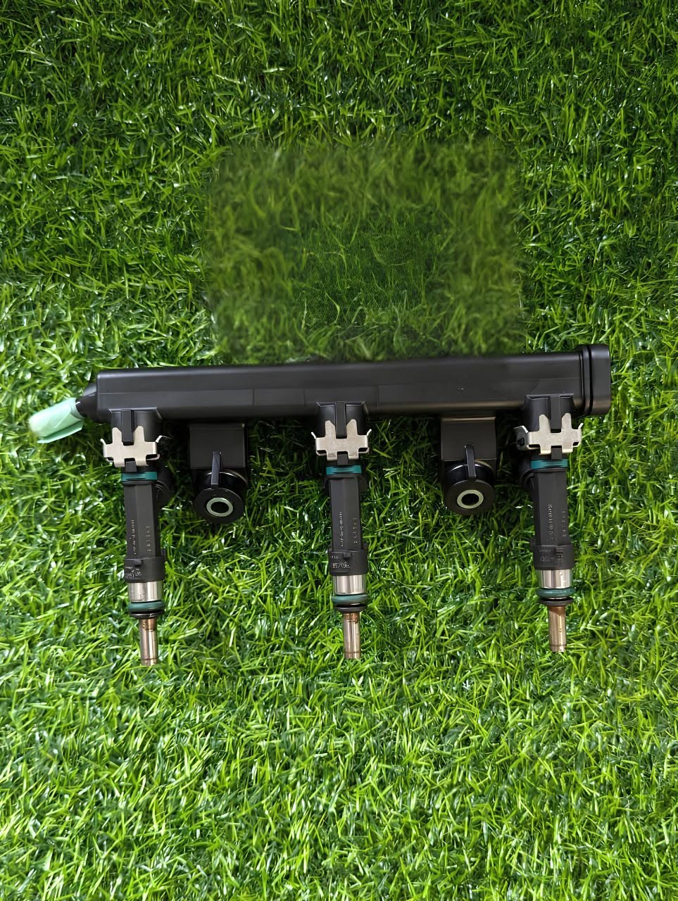 Suzuki WagonR MH55S / Suzuki Spacia MK53S Fuel Injector Rail / EFI - Reconditioned - View 1